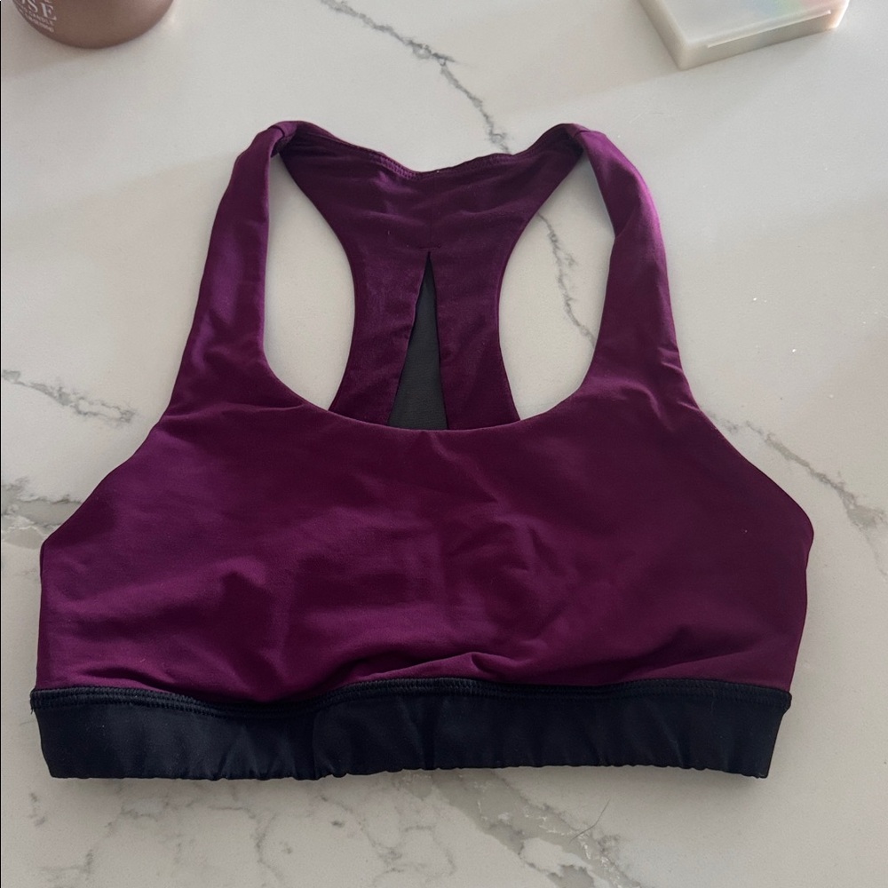 💜 LULULEMON SPORTS BRA 💜
